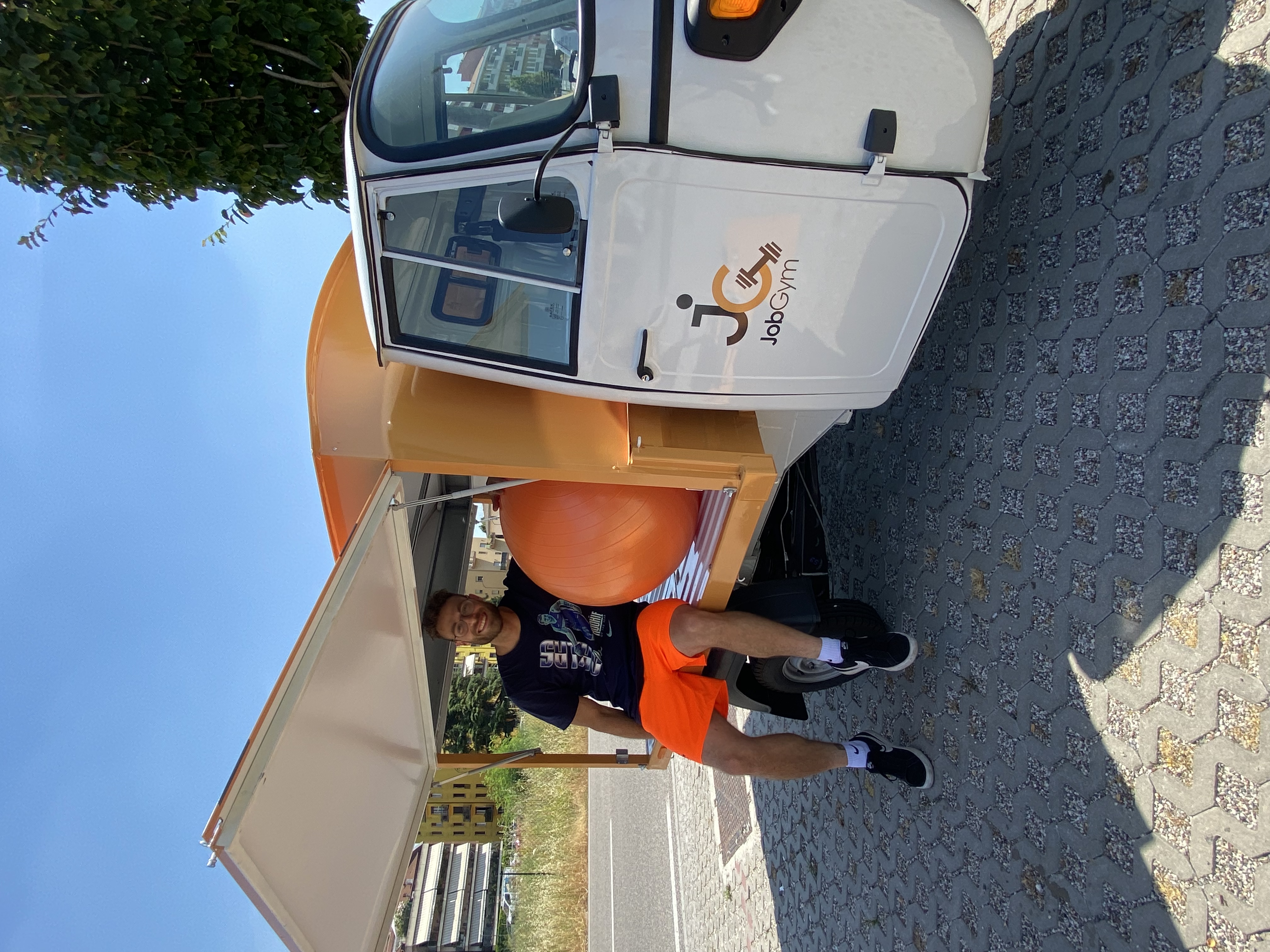 Job Gym: il tour dell'ApeCar continua...